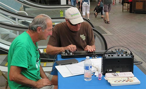 Steel guitar demonstration